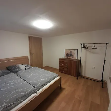 Míra